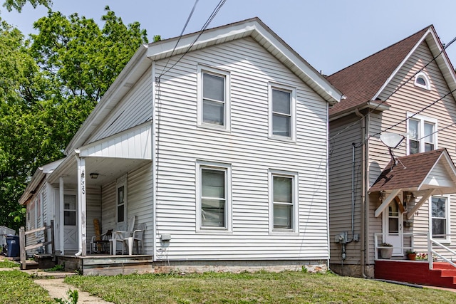 520 4th St, Waukegan, IL 60085 - view of front of property featuring a porch