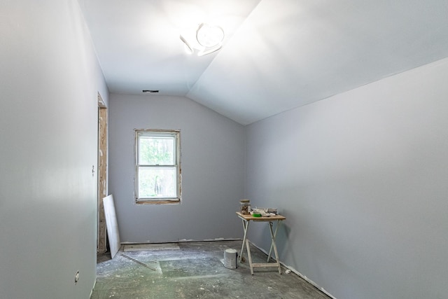 520 4th St, Waukegan, IL 60085 - view of laundry area