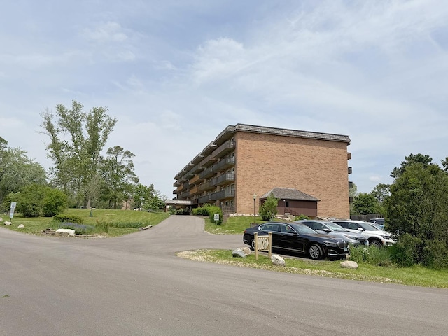 8025 Woodglen Ln Unit 307, Downers Grove, IL 60516 - view of property