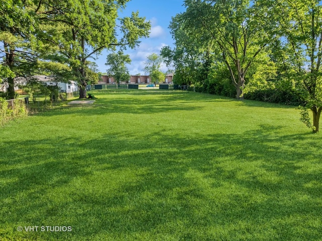 9517 W Central Rd, Des Plaines, IL 60016 - photo 17