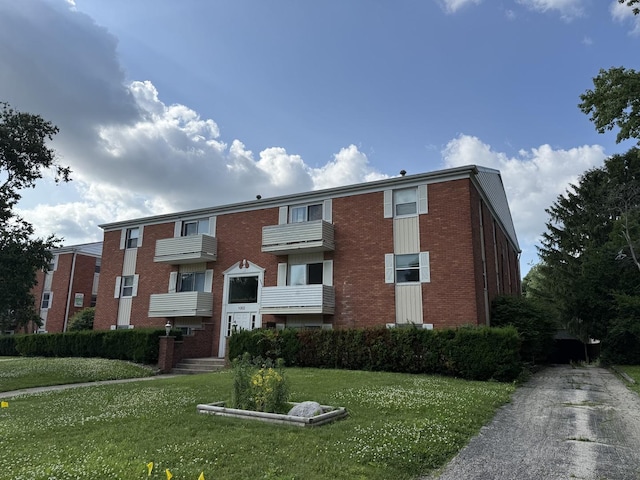 1002 E Harding Dr Unit 303, Urbana, IL 61801 - view of building exterior