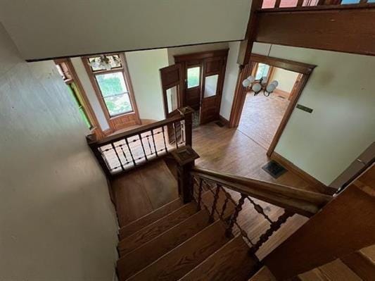 642 W Stephenson St, Freeport, IL 61032 - photo 26