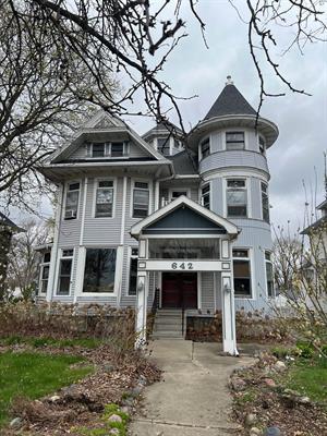642 W Stephenson St, Freeport, IL 61032 - photo 38