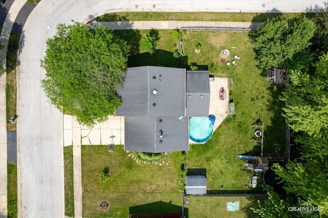 2945 Worcester Ln, Aurora, IL 60504 - bird's eye view of a pool