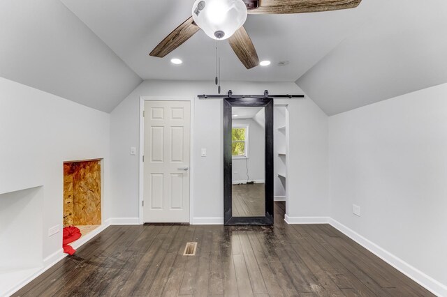 7125 S Sangamon St, Chicago, IL 60621 - bonus room featuring lofted ceiling, hardwood / wood-style floors, a barn door, and ceiling fan
