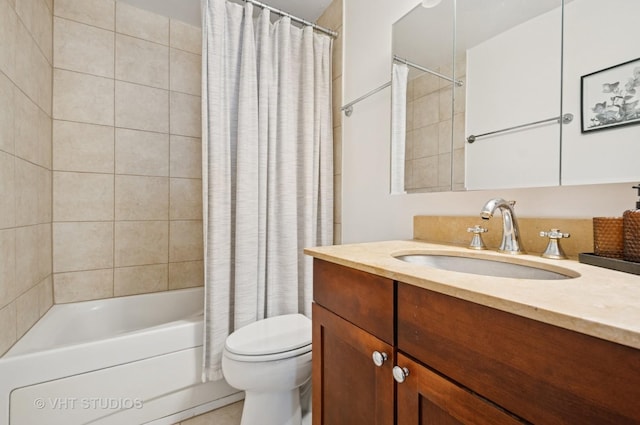 525 W Hawthorne Pl Unit 1004, Chicago, IL 60657 - bathroom with vanity and shower / tub combo
