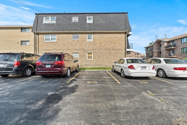10622 Parkside Ave Unit 103, Chicago Ridge, IL 60415 - view of uncovered parking lot