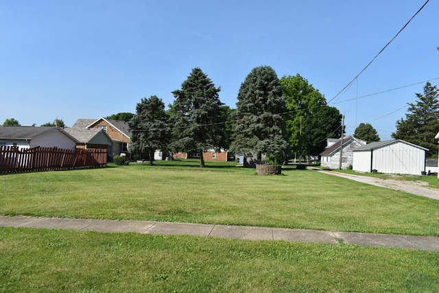 207 State St, Benson, IL 61516 - view of yard