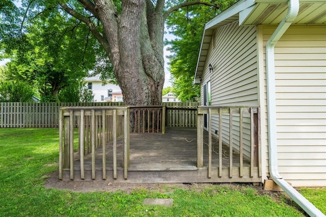 112 NW Adams St N, Hopedale, IL 61747 - view of wooden terrace