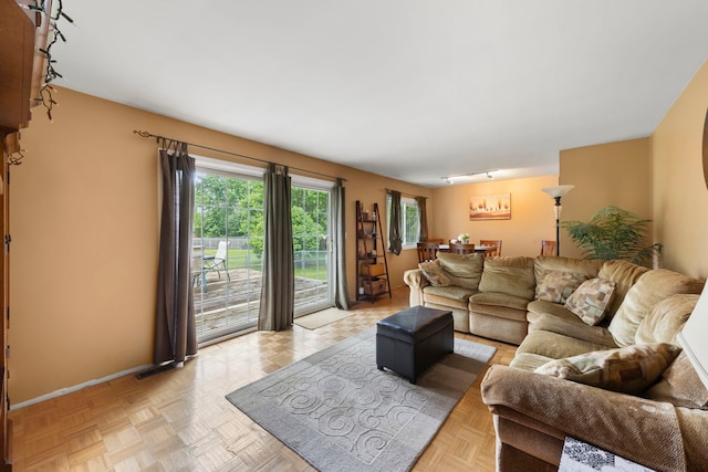 235 Parkchester Rd, Elk Grove Village, IL 60007 - photo 4