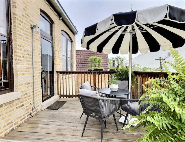 2680 N Burling St Unit 3S, Chicago, IL 60614 - view of wooden deck