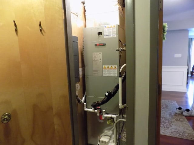 1025 S Fernandez Ave Unit 3M, Arlington Heights, IL 60005 - view of utility room