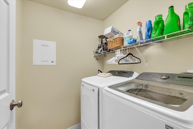 1707 Lydia Ct, Urbana, IL 61802 - laundry area with independent washer and dryer