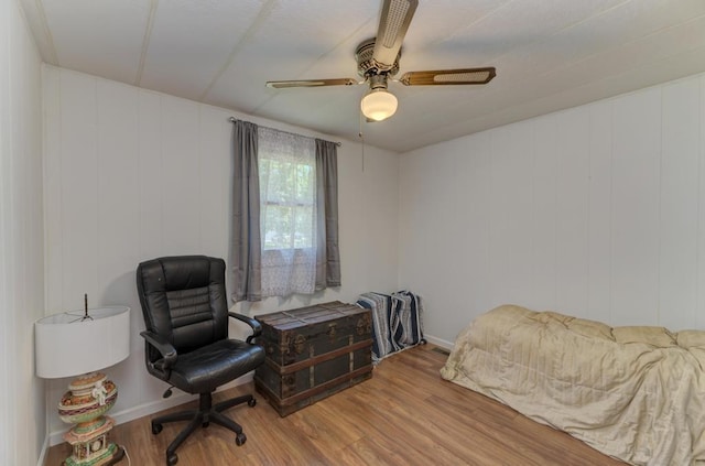 449 W 6th St, Braidwood, IL 60408 - bedroom with wood finished floors and ceiling fan