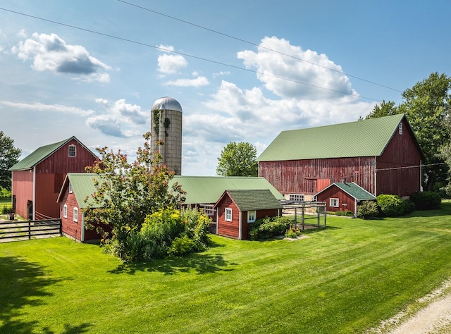 466 Quail Trap Rd, Caledonia, IL 61011 - view of yard with a barn and an outbuilding