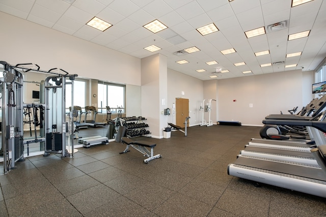 1841 S Calumet Ave Unit 1302, Chicago, IL 60616 - exercise room featuring baseboards