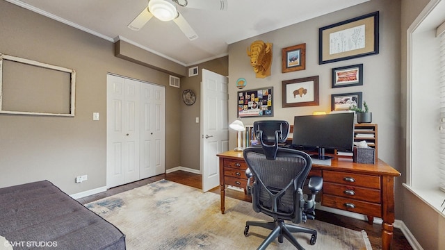 4550 N Malden St Unit 1W, Chicago, IL 60640 - home office featuring wood finished floors, a ceiling fan, and crown molding