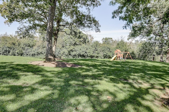 42720 N Converse Rd, Antioch, IL 60002 - view of grassy yard featuring a playground