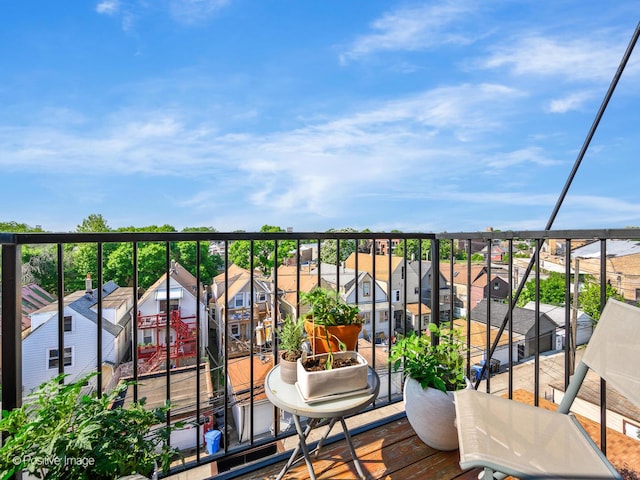 2707 W Belmont Ave Unit 4W, Chicago, IL 60618 - balcony with a residential view