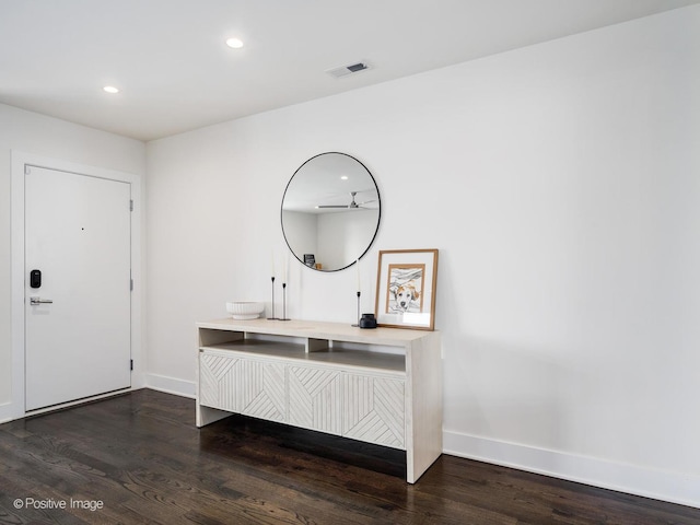 2707 W Belmont Ave Unit 4W, Chicago, IL 60618 - foyer entrance featuring dark wood-style floors and recessed lighting