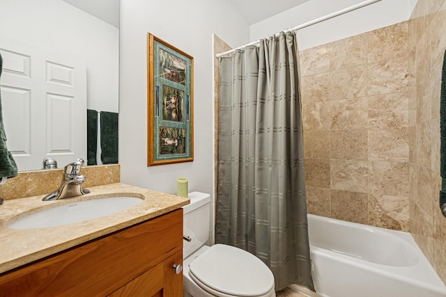 4660 N Winthrop Ave Unit 1N, Chicago, IL 60640 - bathroom featuring vanity and shower / bath combination with curtain