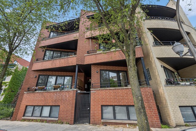 4660 N Winthrop Ave Unit 1N, Chicago, IL 60640 - view of property