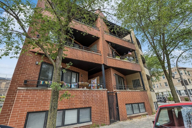 4660 N Winthrop Ave Unit 1N, Chicago, IL 60640 - view of property