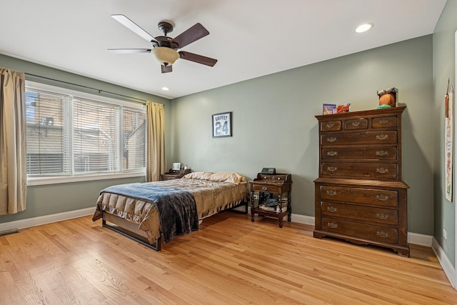 4660 N Winthrop Ave Unit 1N, Chicago, IL 60640 - bedroom with light wood-style floors, a ceiling fan, and recessed lighting