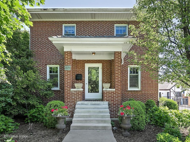 371 S Arlington Ave, Elmhurst, IL 60126 - photo 1