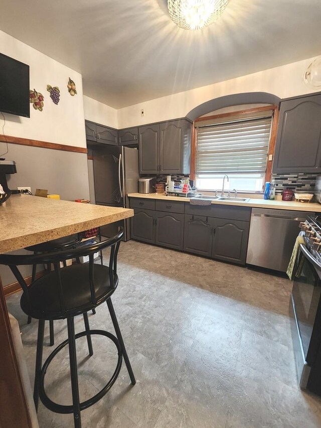 10327 S Calumet Ave, Chicago, IL 60628 - photo 8