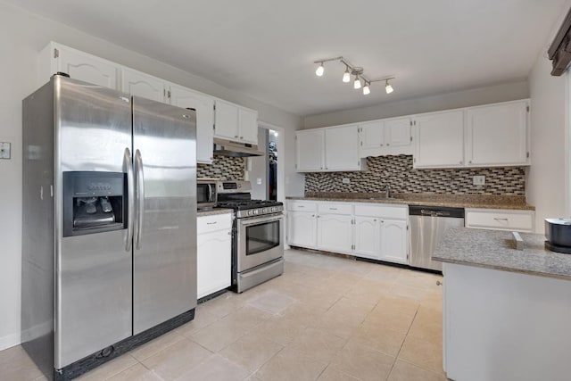 1328 Elmhurst Ln, Schaumburg, IL 60194 - photo 9