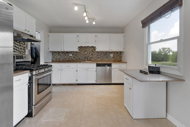 1328 Elmhurst Ln, Schaumburg, IL 60194 - photo 10