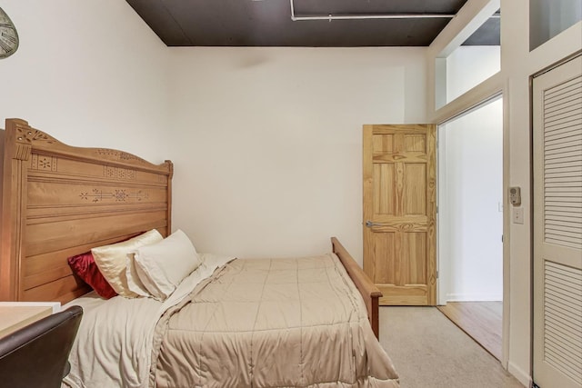 1122 W Catalpa Ave Unit 815, Chicago, IL 60640 - carpeted bedroom featuring a closet