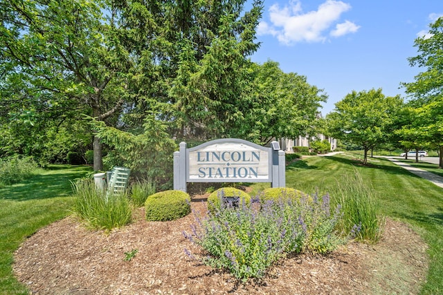623 Lincoln Station Dr, Oswego, IL 60543 - photo 20