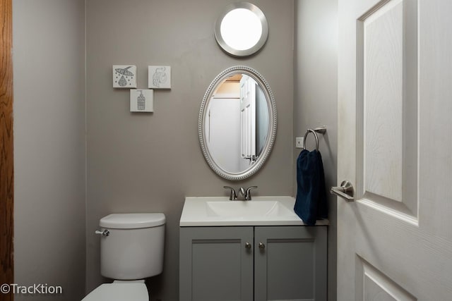 6665 Foxtree Ave, Woodridge, IL 60517 - half bath featuring vanity and toilet