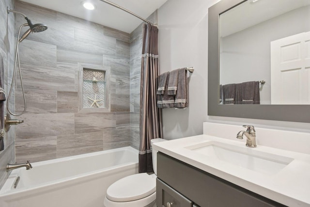 5085 Dukesberry Ln, Hoffman Estates, IL 60010 - full bathroom with shower / bath combo, vanity, and recessed lighting