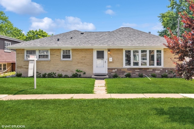 2721 Joseph Ave, Des Plaines, IL 60018 - single story home with a front lawn, roof with shingles, and brick siding