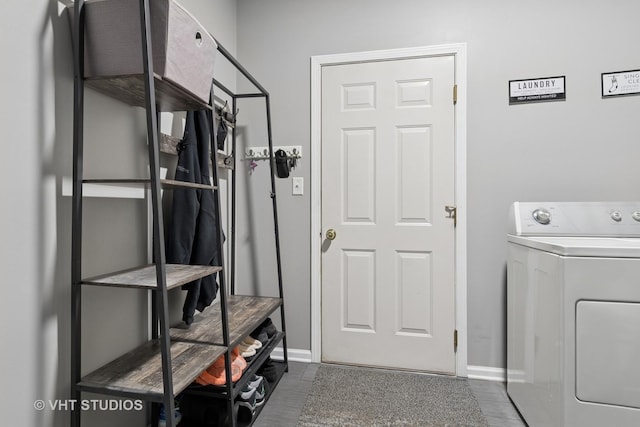 2582 Golf Ridge Cir, Naperville, IL 60563 - mudroom featuring washer / clothes dryer and dark tile patterned floors