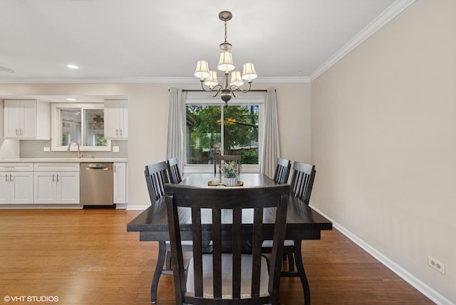 647 Farnham Ln, Wheaton, IL 60189 - dining room with a chandelier, crown molding, light wood finished floors, and recessed lighting