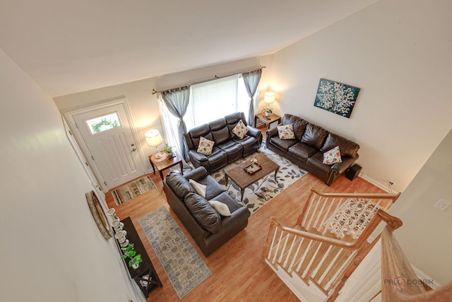 552 Arbor Gate Ln, Buffalo Grove, IL 60089 - living room featuring wood finished floors