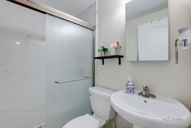 552 Arbor Gate Ln, Buffalo Grove, IL 60089 - bathroom featuring a sink and a shower stall