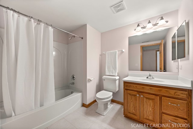 1962 Highbury Ln, Aurora, IL 60502 - bathroom featuring shower / bath combo, vanity, and tile patterned floors