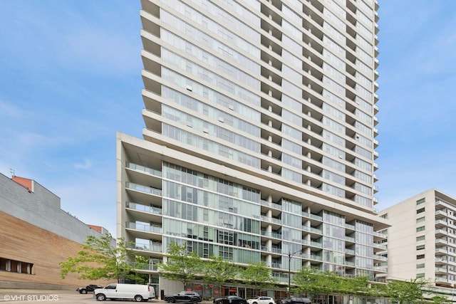 1720 S Michigan Ave Unit 2106, Chicago, IL 60616 - view of building exterior
