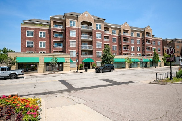 570 Crescent Blvd Unit 307, Glen Ellyn, IL 60137 - view of property