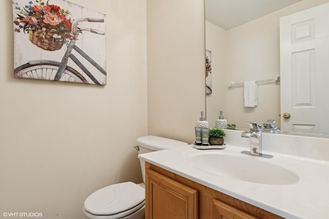 2396 Oakfield Ct, Aurora, IL 60503 - half bath with toilet and vanity