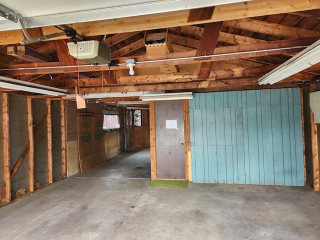 624 Maple Ave, Lisle, IL 60532 - view of garage