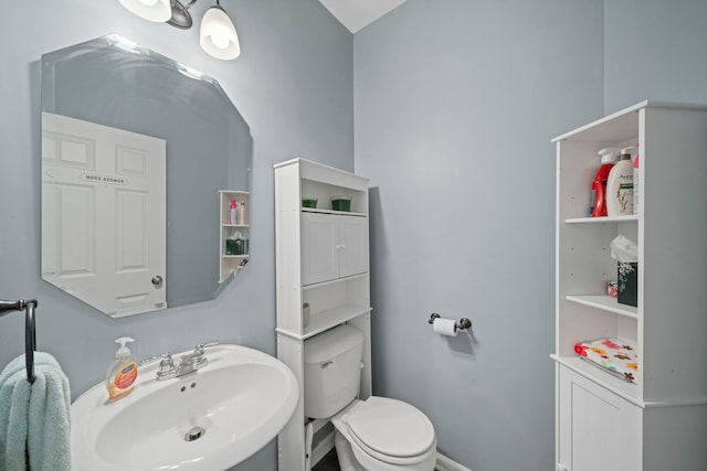 3778 Westbury Ct, Elgin, IL 60124 - half bath with a sink and toilet