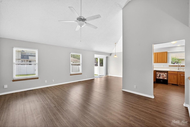 700 Cottonwood Cir, Genoa, IL 60135 - photo 11