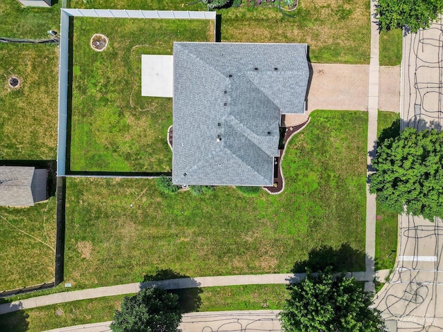 700 Cottonwood Cir, Genoa, IL 60135 - photo 6