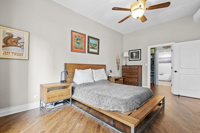 841 W Monroe St Unit 4A, Chicago, IL 60607 - bedroom with wood finished floors and ceiling fan